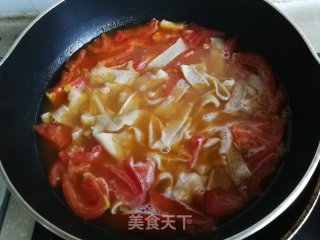 番茄鸡蛋粉皮汤的做法步骤：7