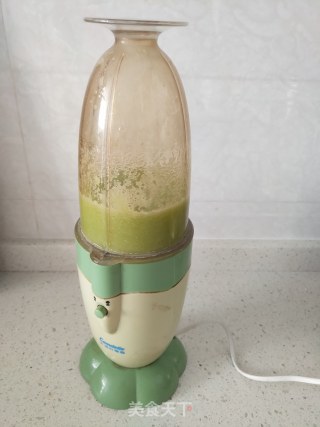 黄瓜汁的做法步骤：2