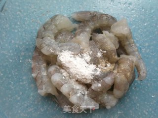 韭菜炒虾仁的做法步骤：3