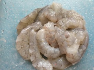 韭菜炒虾仁的做法步骤：4