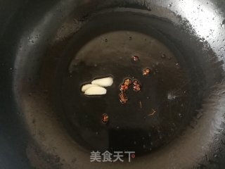 韭菜炒虾仁的做法步骤：8