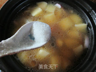肉骨土豆龙虾尾煲的做法步骤：14