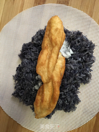 白糖乌饭包油条的做法步骤：2