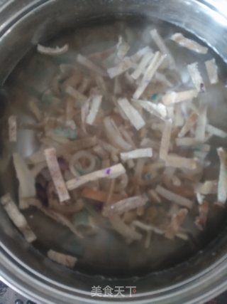 下角料做皮冻的做法步骤：4