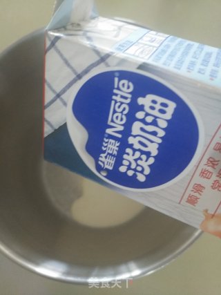 奶油蛋糕抹面练习的做法步骤：2
