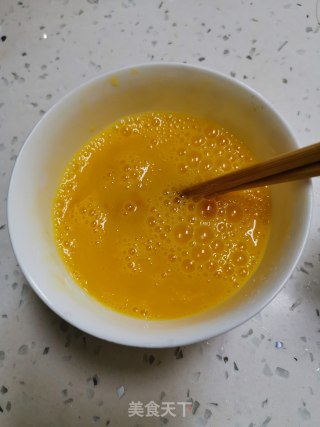 茴香炒鸡蛋的做法步骤：4