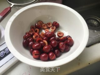 樱桃鸡尾酒的做法步骤：1