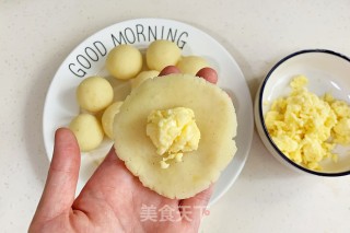 爆浆芝士土豆球的做法步骤：6