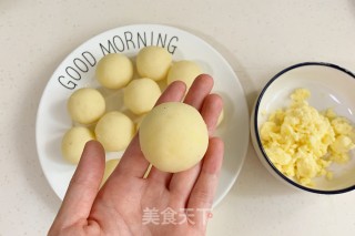 爆浆芝士土豆球的做法步骤：7