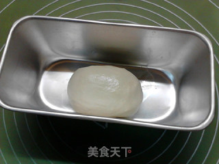 葱香腊肉面包卷的做法步骤：4
