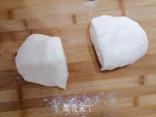 清香扑鼻的栀子花鲜肉包 夏天才有的味道的做法步骤：13