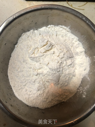 菠菜鸡蛋煎饼的做法步骤：2