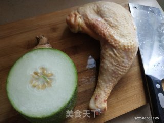节瓜鸡汤的做法步骤：1