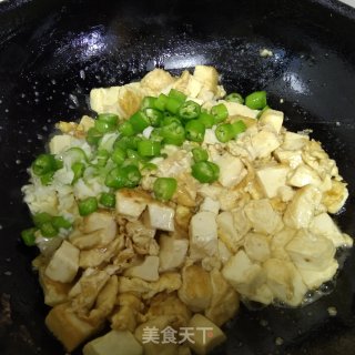 杭椒鸡蛋烧嫩豆腐的做法步骤：7