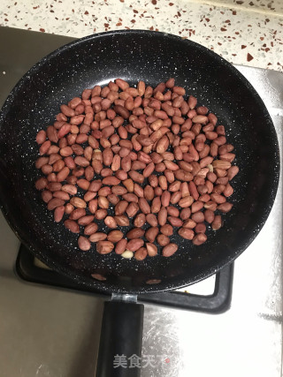 花生芝麻糊的做法步骤：1