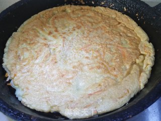红萝卜丝鸡蛋饼的做法步骤：5