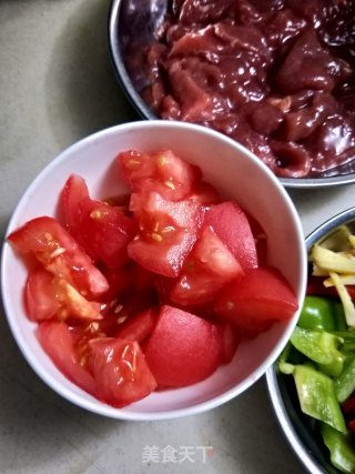 番茄炒牛肉的做法步骤：4