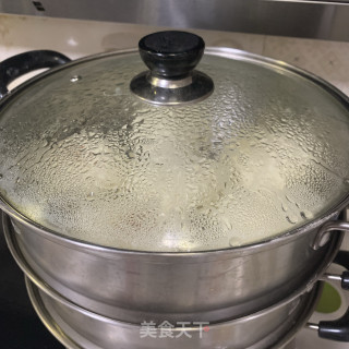 肉包子（香菇洋葱萝卜肉馅）的做法步骤：26