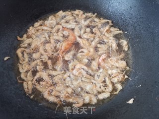 干炸小河虾的做法步骤：4