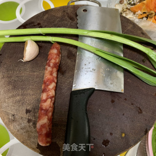 百合炒荷兰豆的做法步骤：2