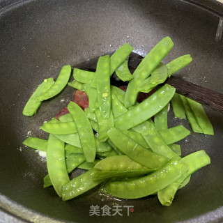 百合炒荷兰豆的做法步骤：7