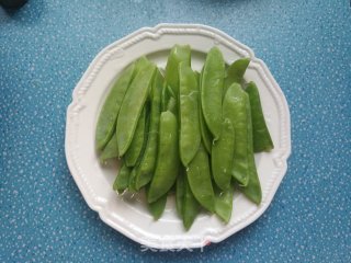 蚝油荷兰豆的做法步骤：1