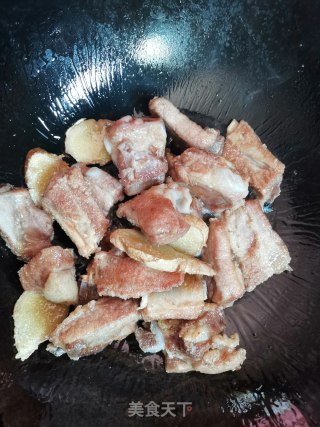 糖醋排骨的做法步骤：4