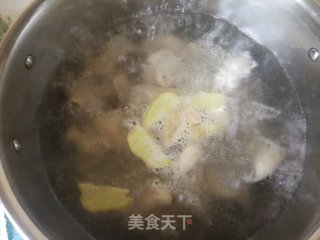 白菌鸡汤的做法步骤：9
