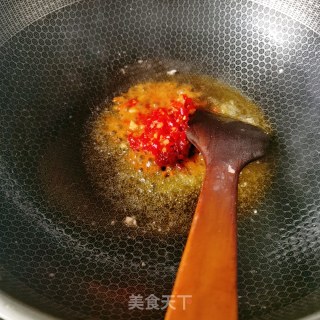 鱼香肉丝的做法步骤：7