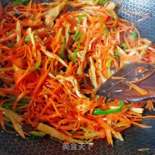 鱼香肉丝的做法步骤：11