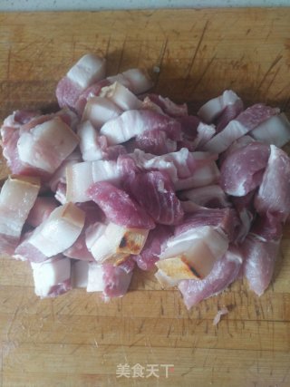 油豆腐泡红烧肉的做法步骤：2
