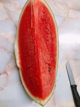 西瓜球的做法步骤：1