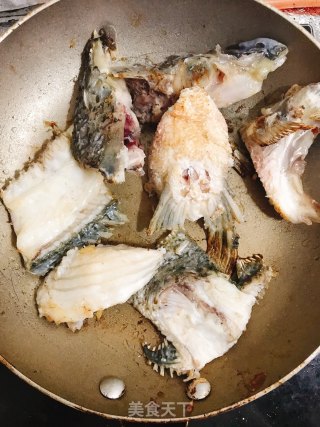 麻辣酸笋鱼的做法步骤：4