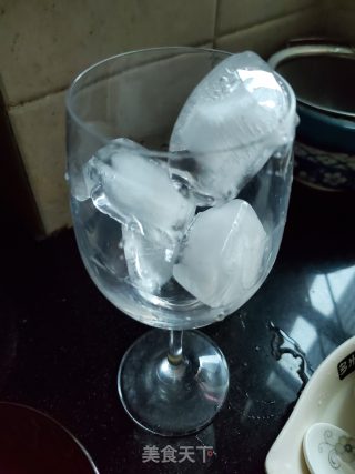 鲜榨李汁的做法步骤：5