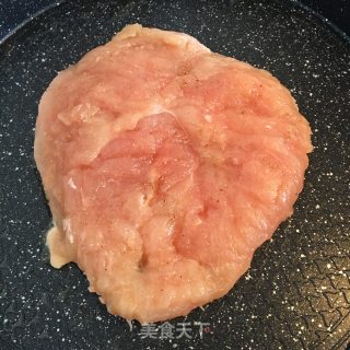 香煎鸡排的做法步骤：2