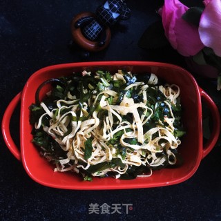 凉拌豆皮海带丝的做法步骤：8