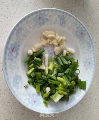 清炒生菜的做法步骤：1