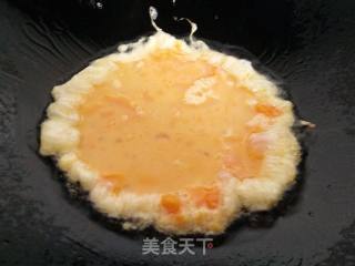 韭菜芽鸭蛋炒虾仁的做法步骤：4