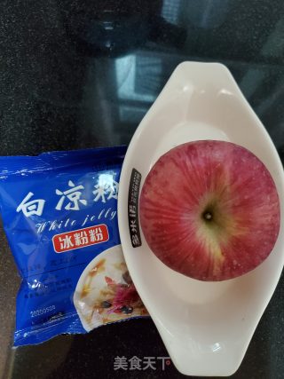 苹果冰凉粉的做法步骤：1