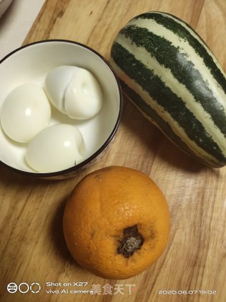 甜瓜鸡蛋沙拉的做法步骤：3
