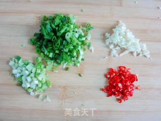 金沙豆腐的做法步骤：4