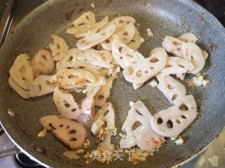 韭菜莲藕炒鸡肉的做法步骤：8
