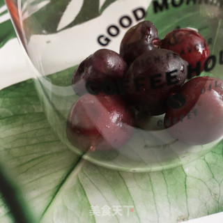 奥利奥樱桃酸奶杯的做法步骤：4