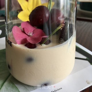 奥利奥樱桃酸奶杯的做法步骤：6