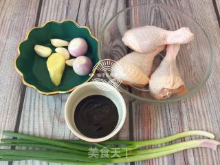 黑椒鸡腿的做法步骤：1