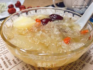 雪梨马蹄银耳羹的做法步骤：11