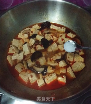 家常炖豆腐的做法步骤：11