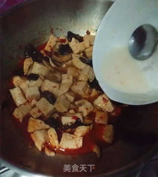 家常炖豆腐的做法步骤：12