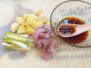 香菇焖鸡的做法步骤：8