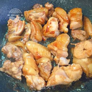 香菇焖鸡的做法步骤：9